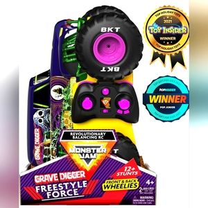 Monster Jam, Official Grave Digger Freestyle Force